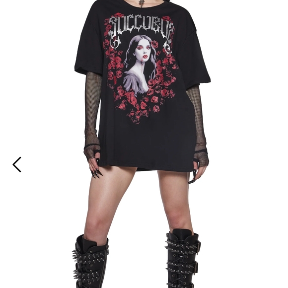 Widow Graphic T-Shirt with Red Rose Design - Picture 1 of 5